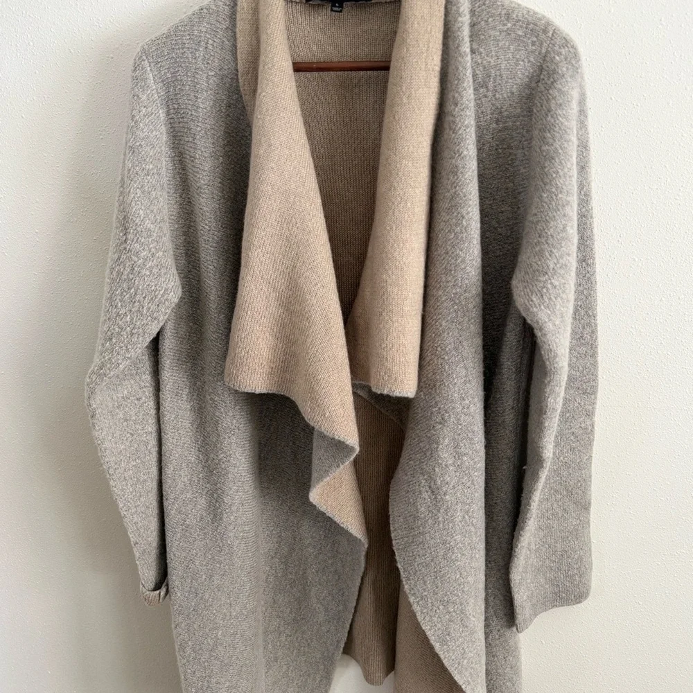 Harve Benard Studio Waterfall Cardigan Neutral Open Front Drape Sweater M - Picture 4 of 8